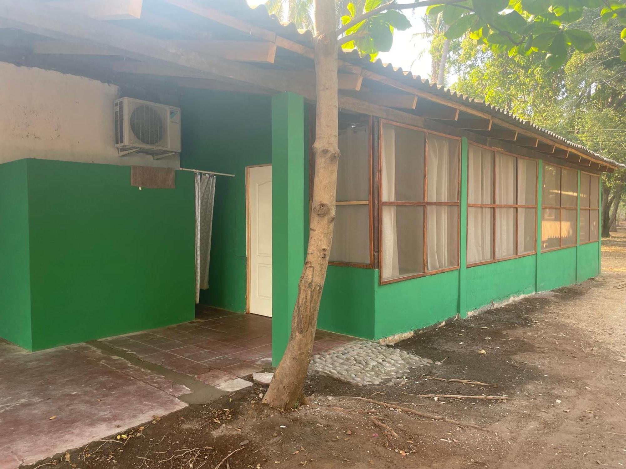 Sugarloaf Beach House & Surf Lodge El Cuco Exterior photo
