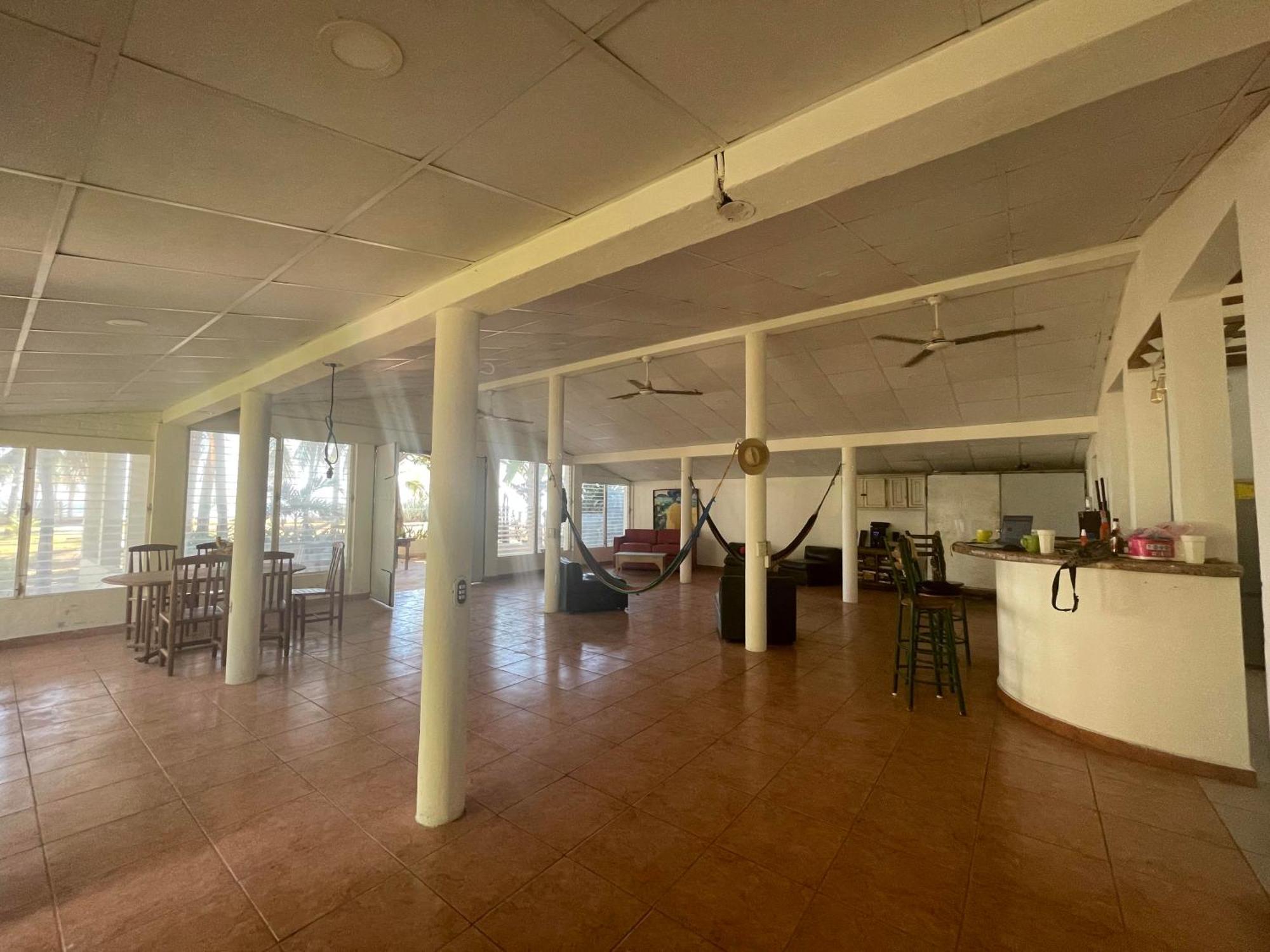 Sugarloaf Beach House & Surf Lodge El Cuco Exterior photo