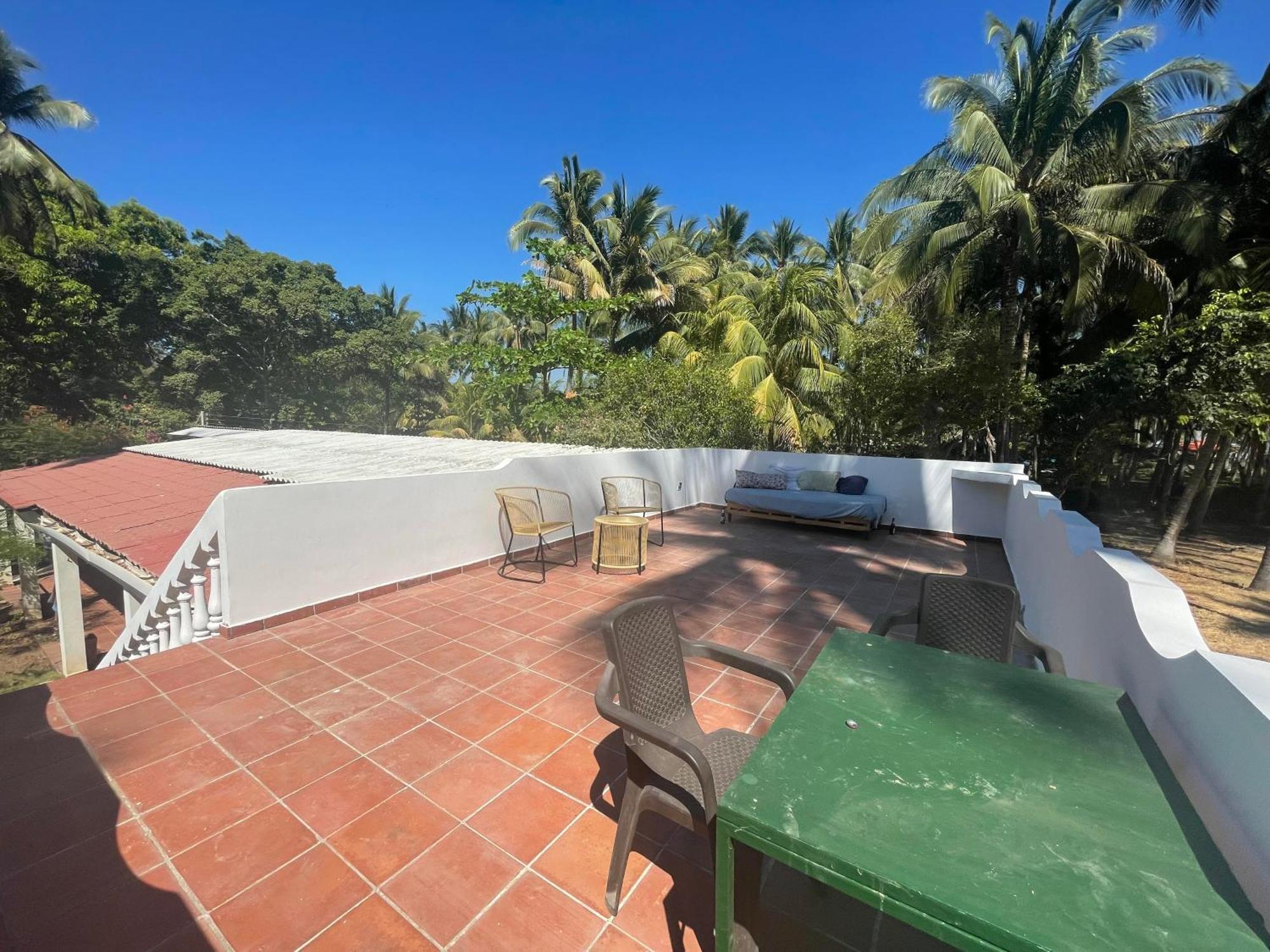 Sugarloaf Beach House & Surf Lodge El Cuco Exterior photo